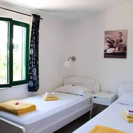 Apartamento Apartman Kat Rogoznica (Sibenik-Knin)