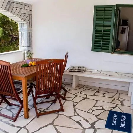 Apartman Kat * Rogoznica (Sibenik-Knin)